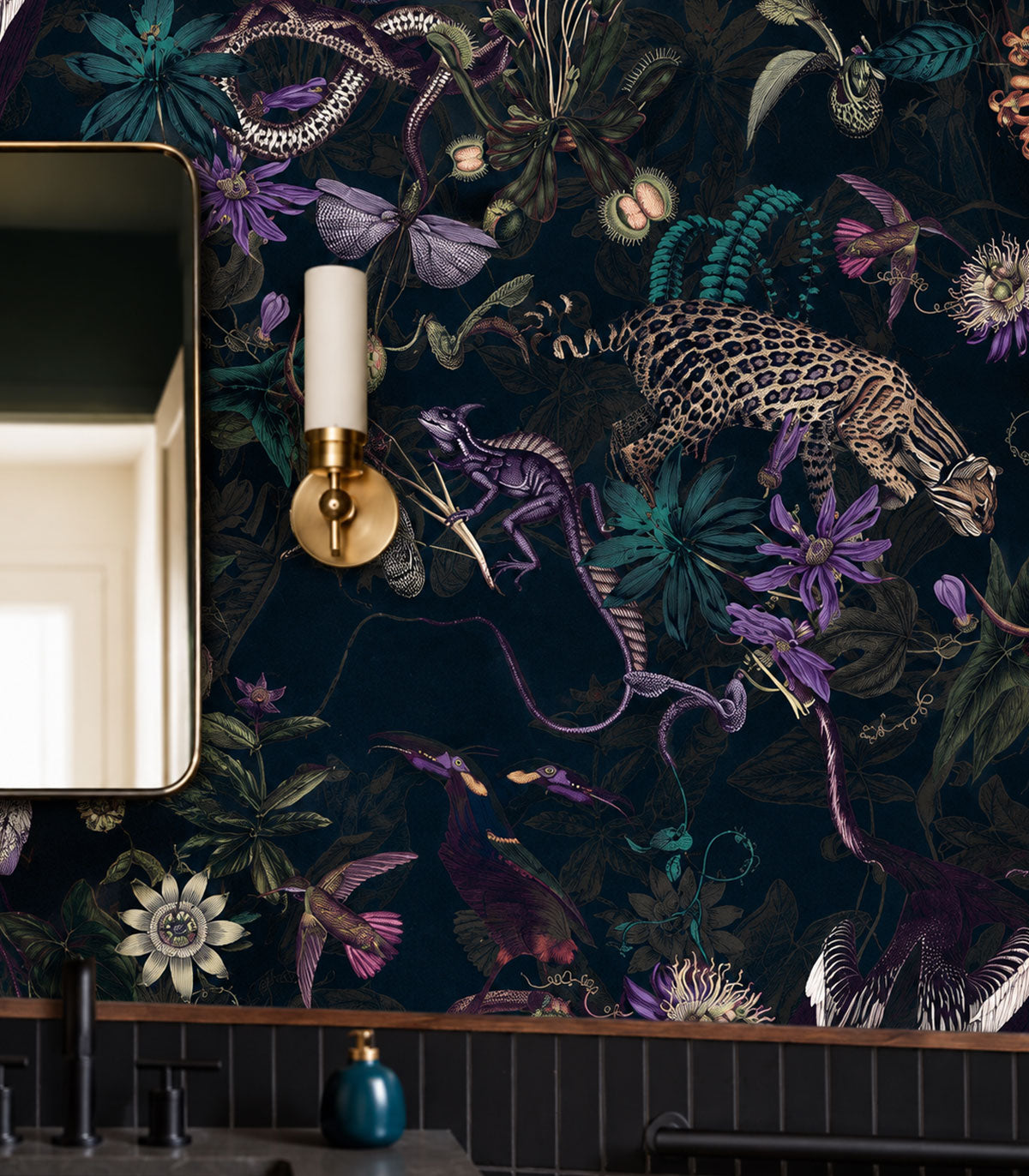 Papel pintado Enchanted Garden Toxic