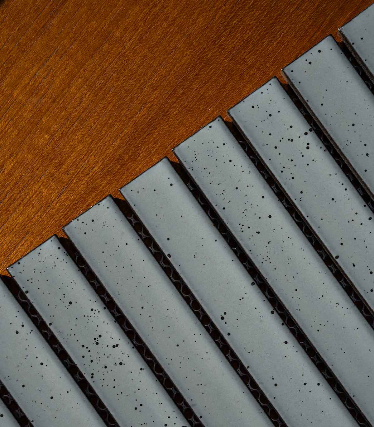 Mosaico piano gris