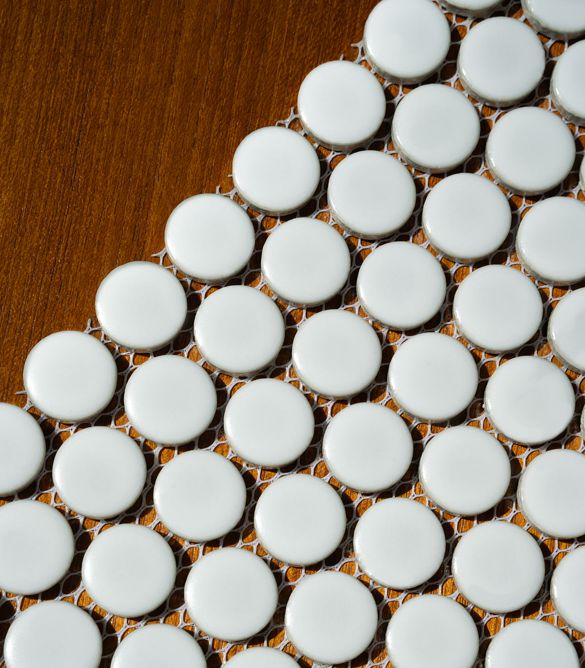 Mosaico penny dots blanco mate