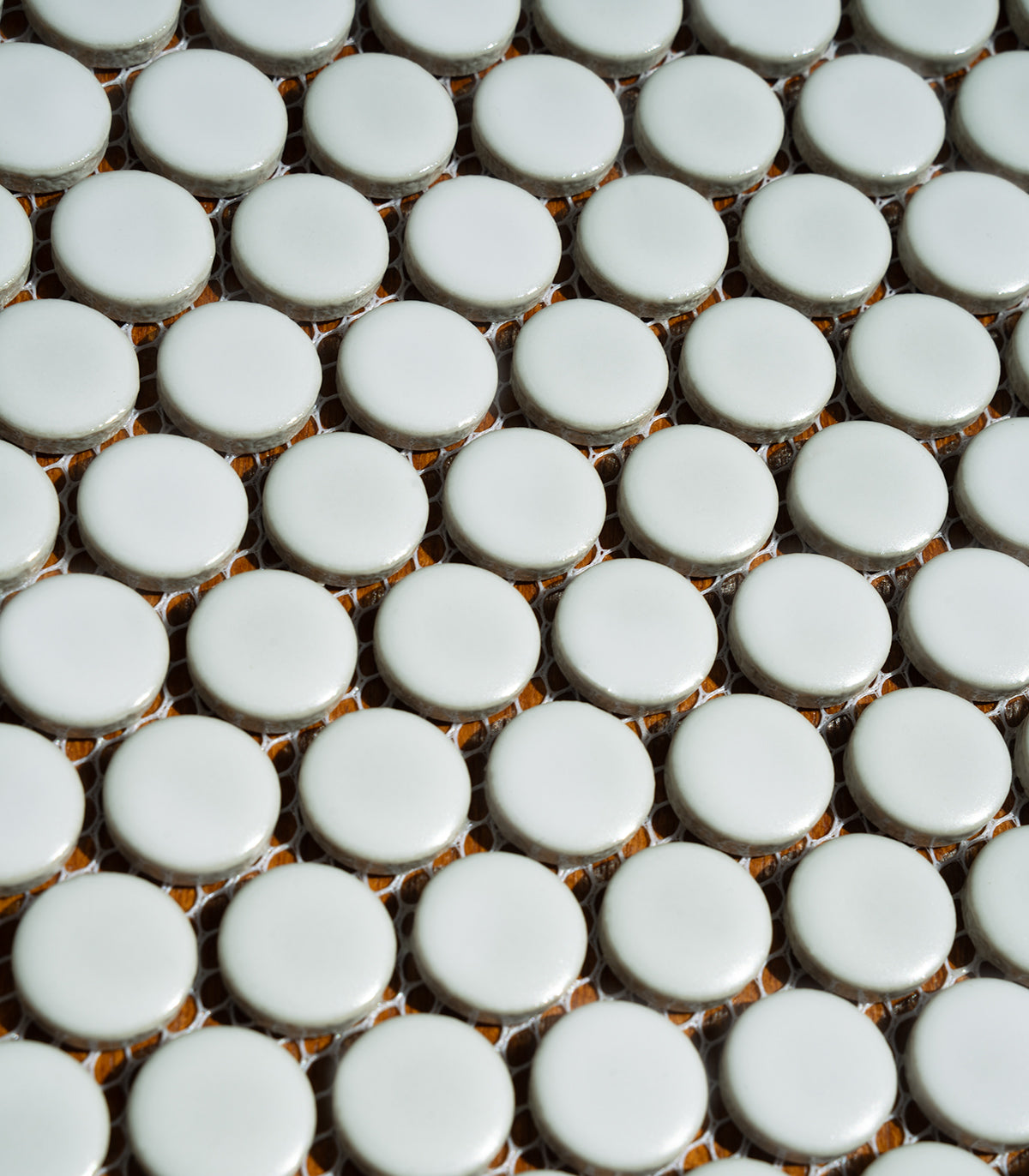 Mosaico penny dots blanco mate