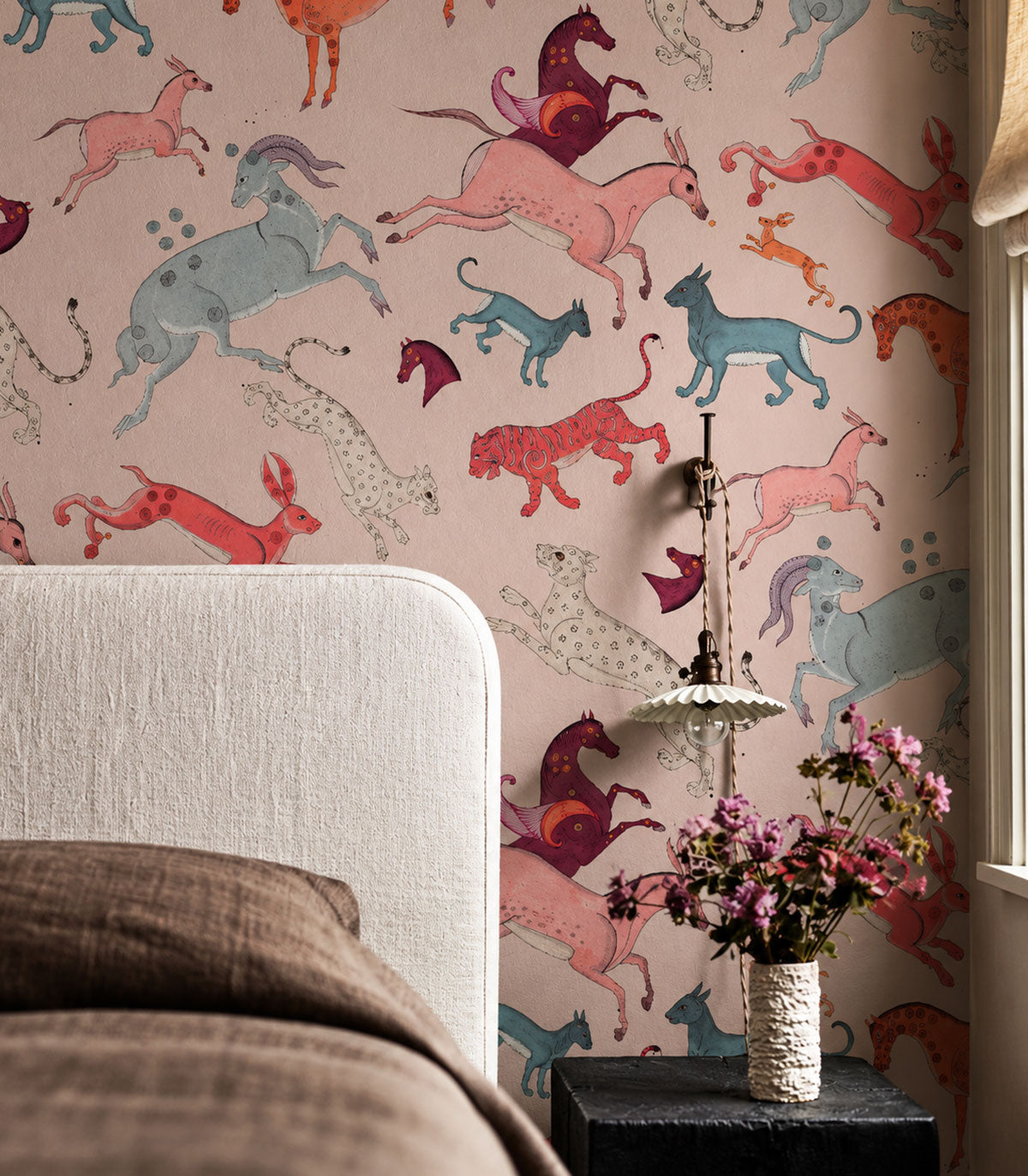 Papel pintado Oriental Animals Light Pink