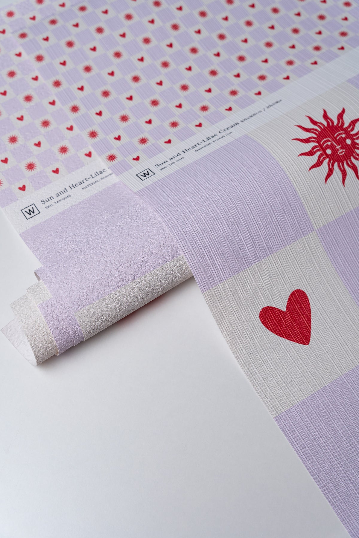 Papel pintado Sun and heart Lilac Cream