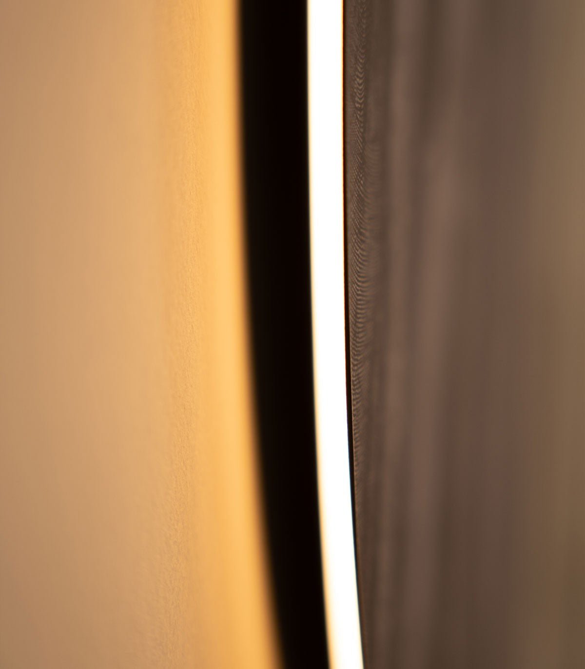 Dots Lighting Forbidden fruit - Wallcolors®