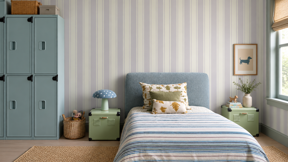 Papel pintado Gentle Stripe Lilac Mist