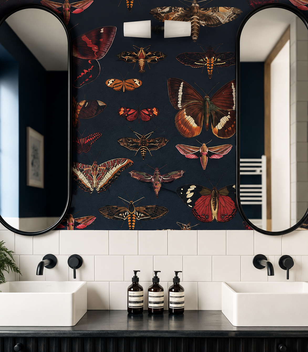 Papel pintado Butterflies Navy Blue