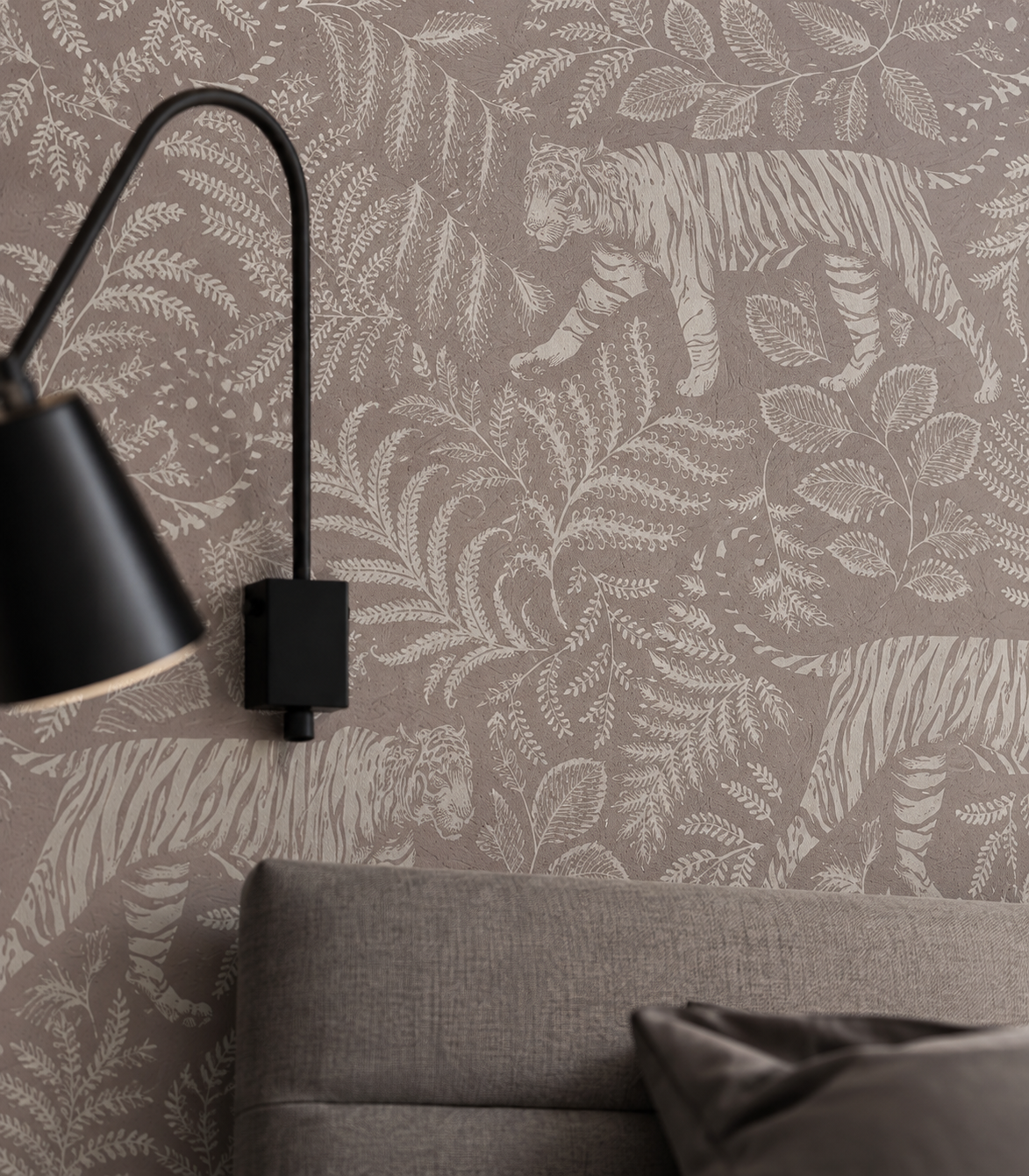Papel pintado Camouflaged Tiger Light Pink