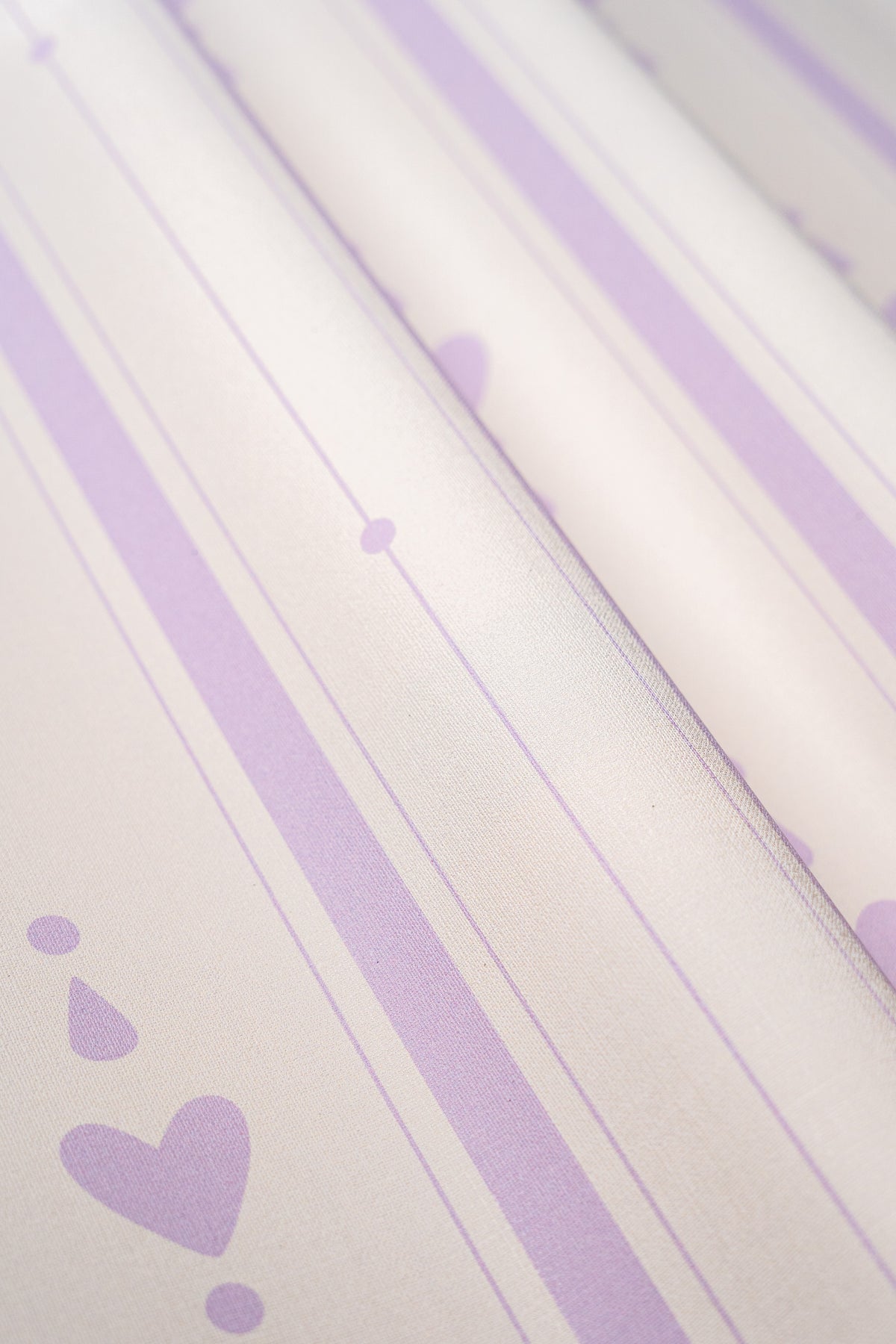 Papel pintado Cottage Stripe Lilac Veil