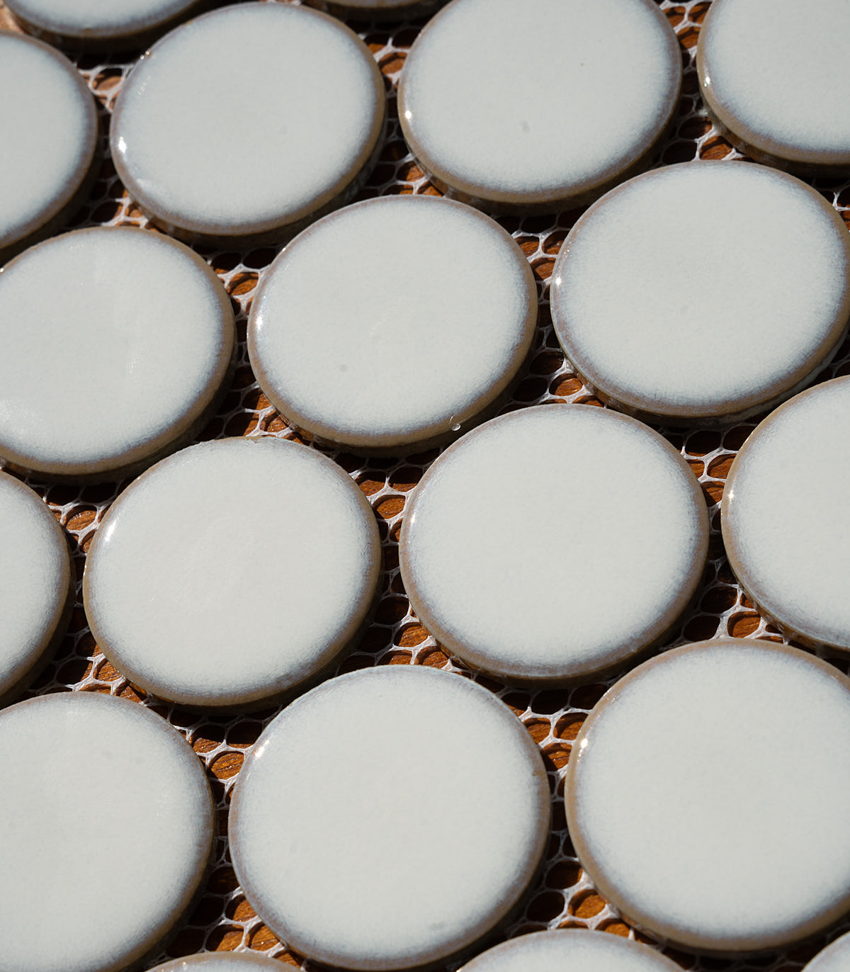 Mosaico circle dots blanco