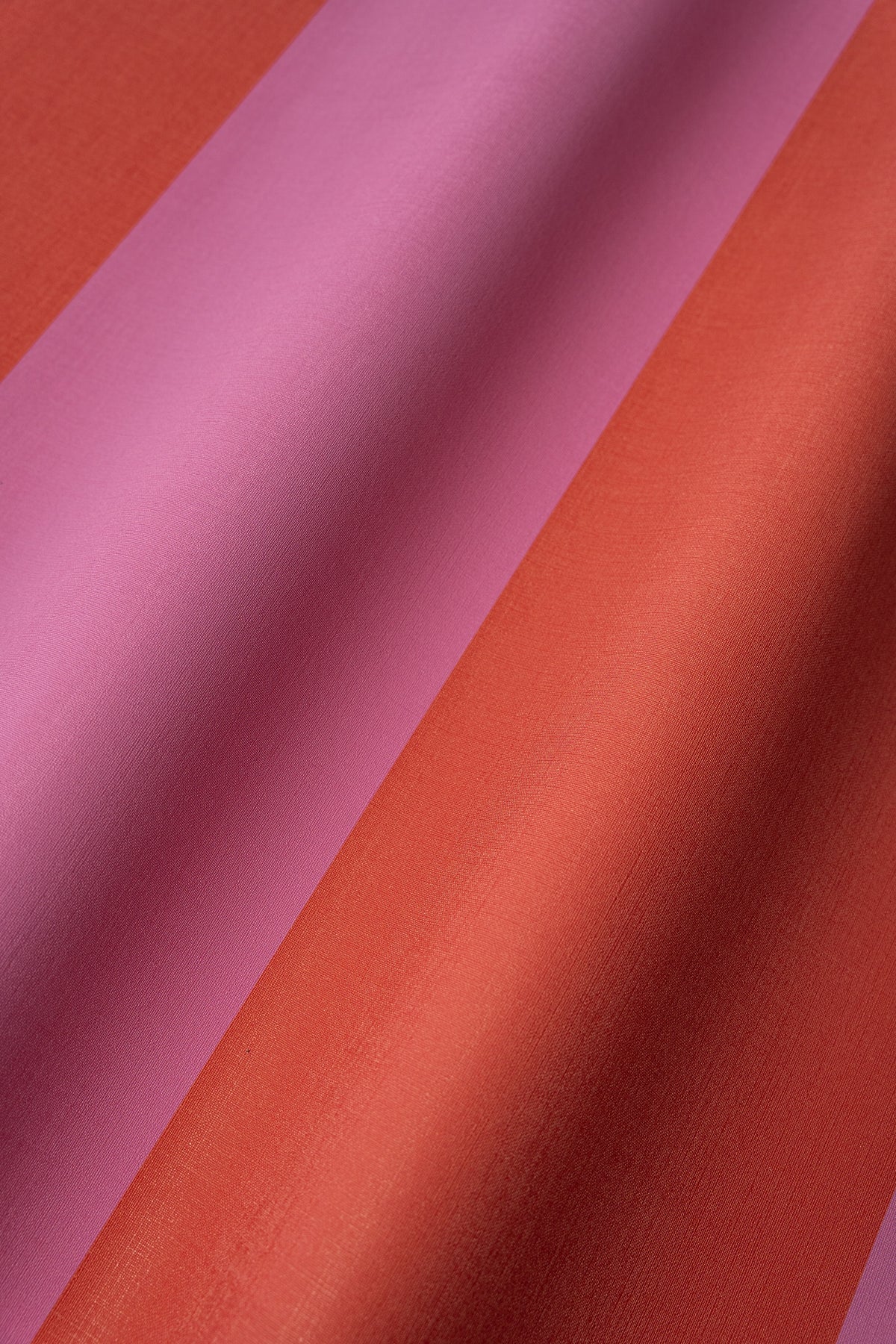Papel pintado Wide Stripe Play Cherry Pink