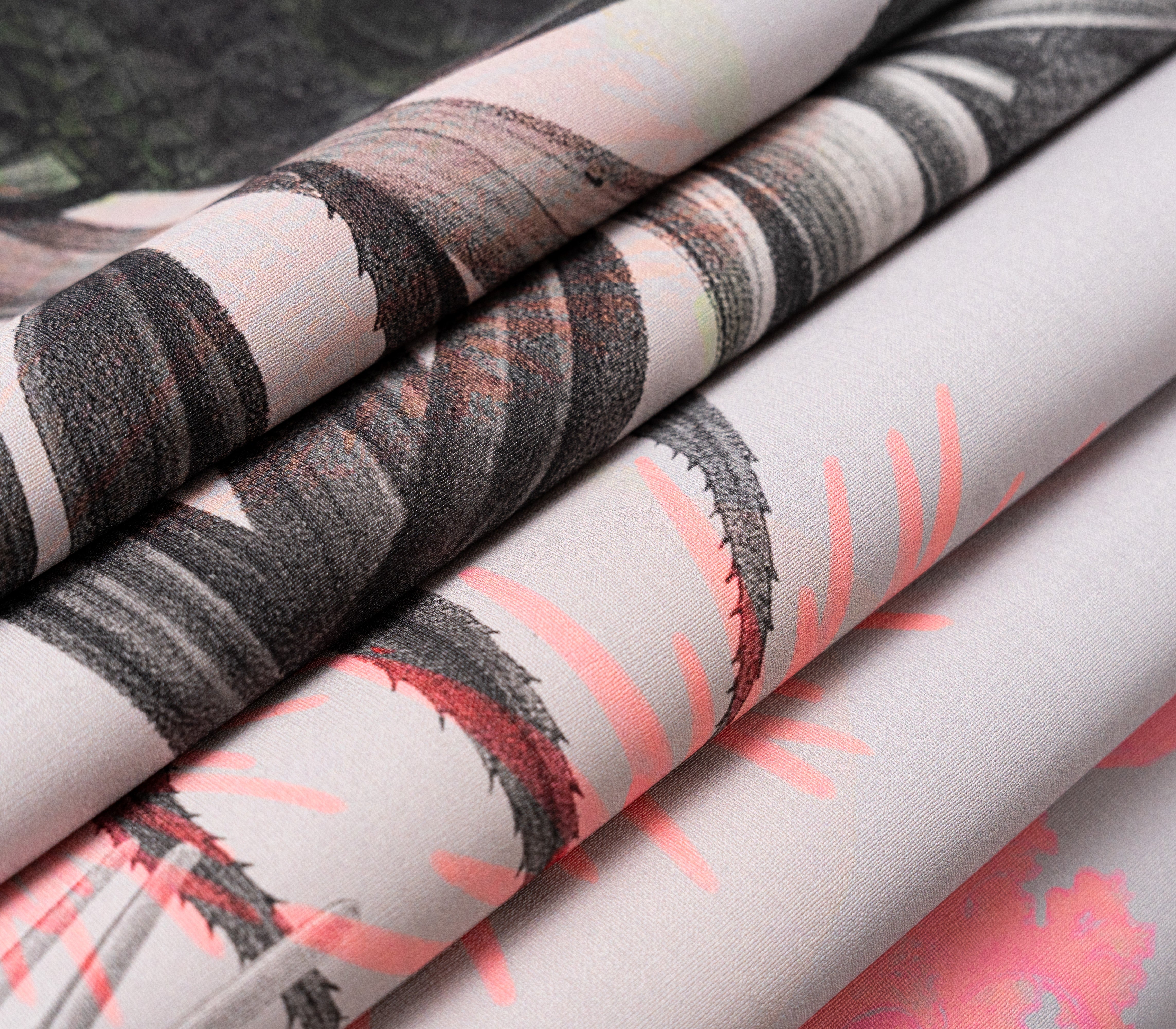 Papel pintado Lady Medusa Gray